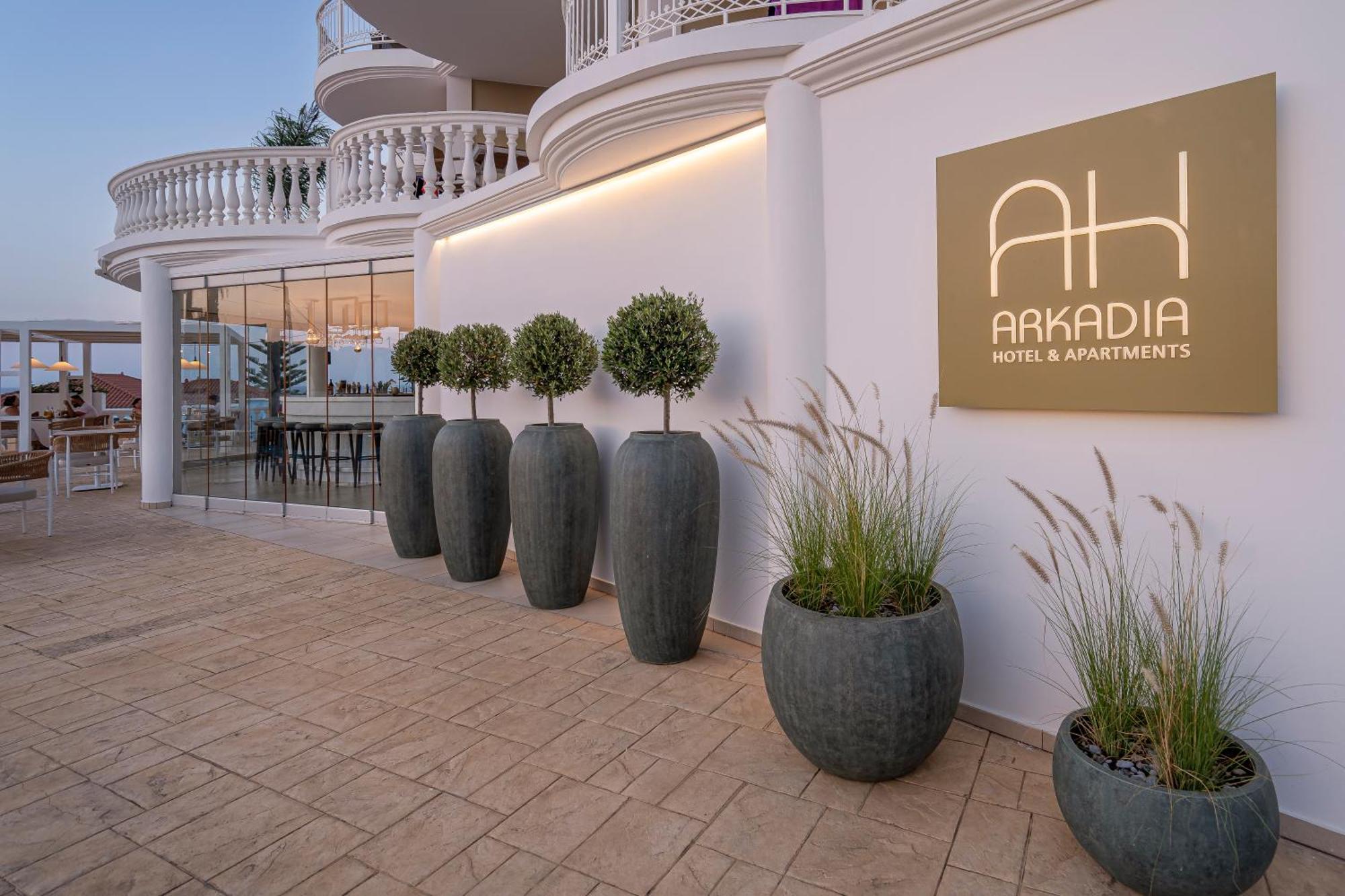Arkadia Hotel Kypseli ภายนอก รูปภาพ