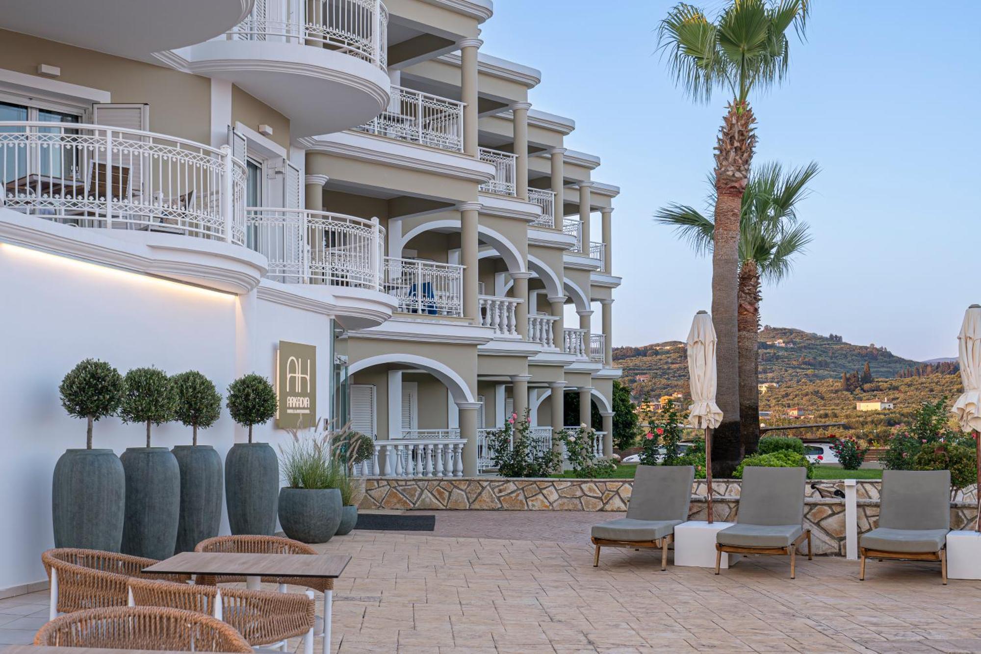 Arkadia Hotel Kypseli ภายนอก รูปภาพ