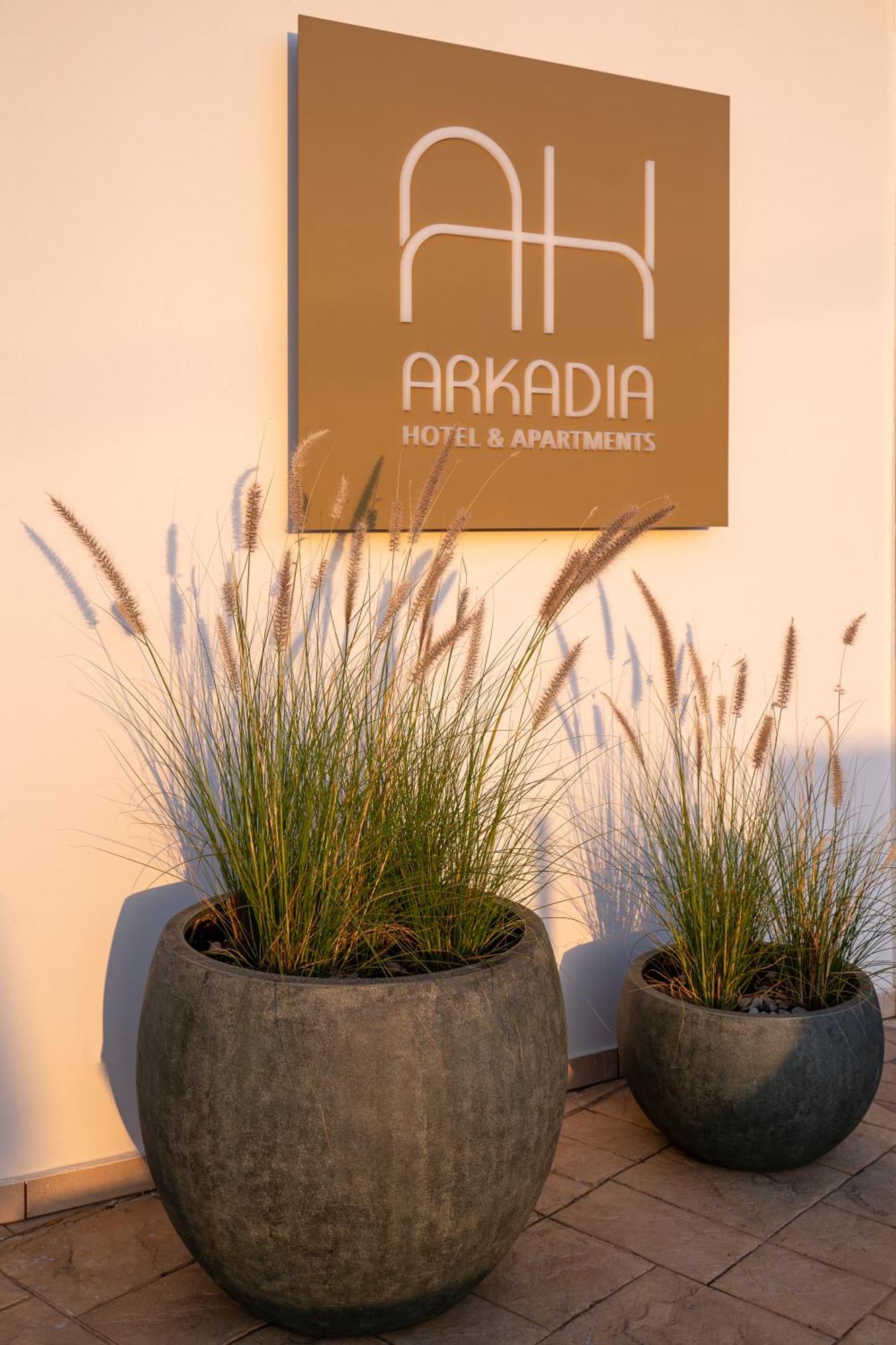 Arkadia Hotel Kypseli ภายนอก รูปภาพ
