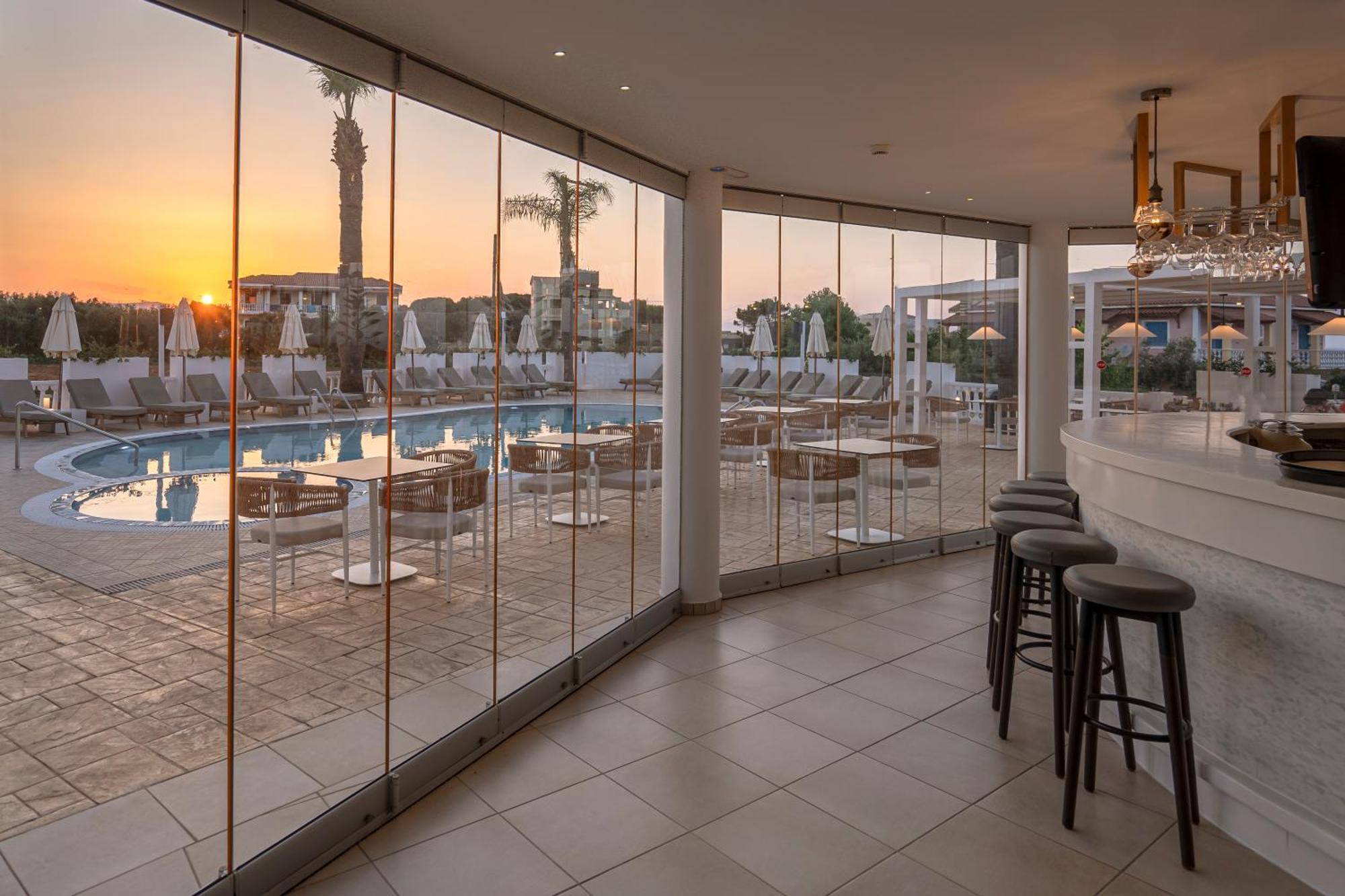 Arkadia Hotel Kypseli ภายนอก รูปภาพ