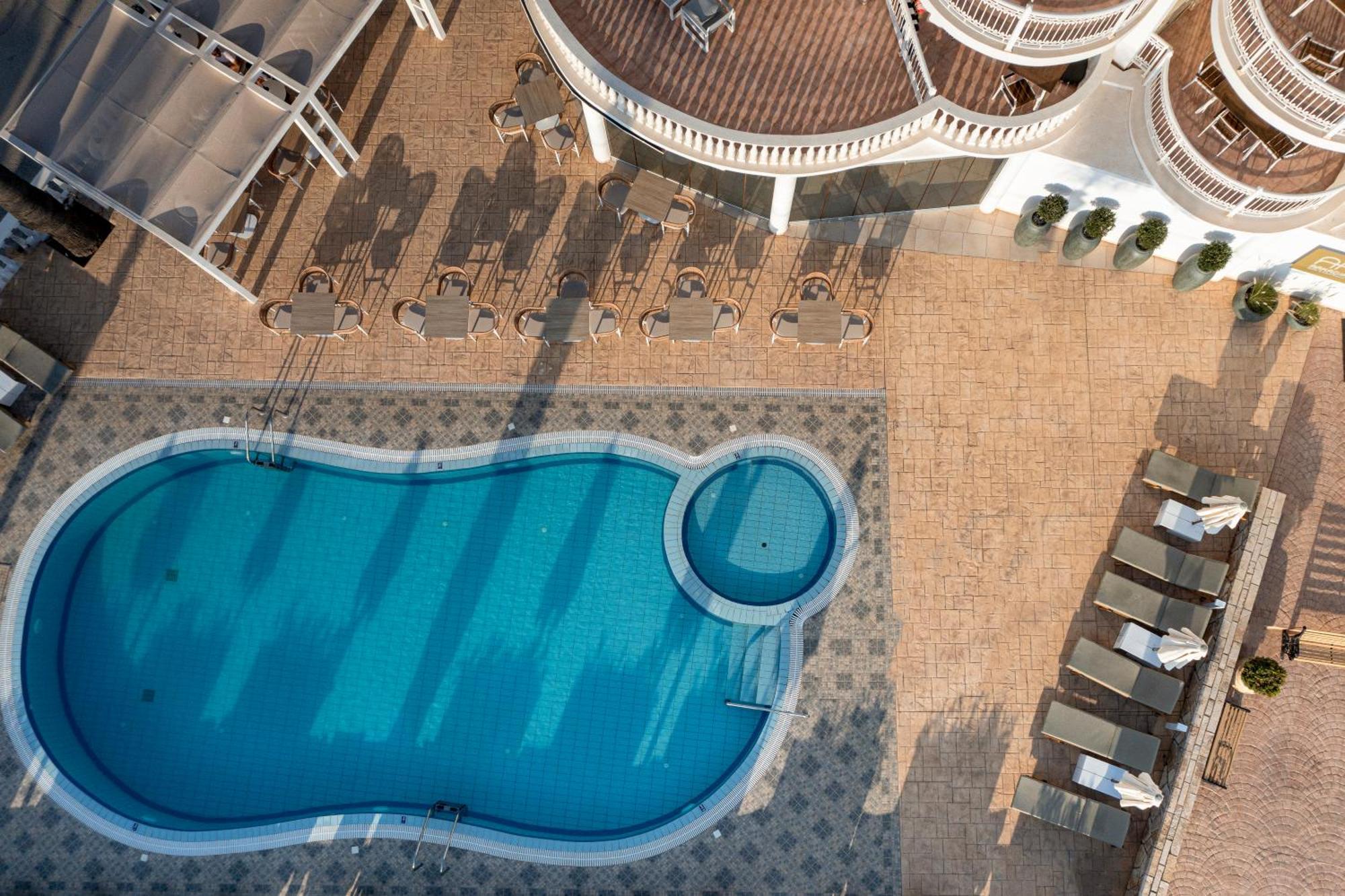 Arkadia Hotel Kypseli ภายนอก รูปภาพ